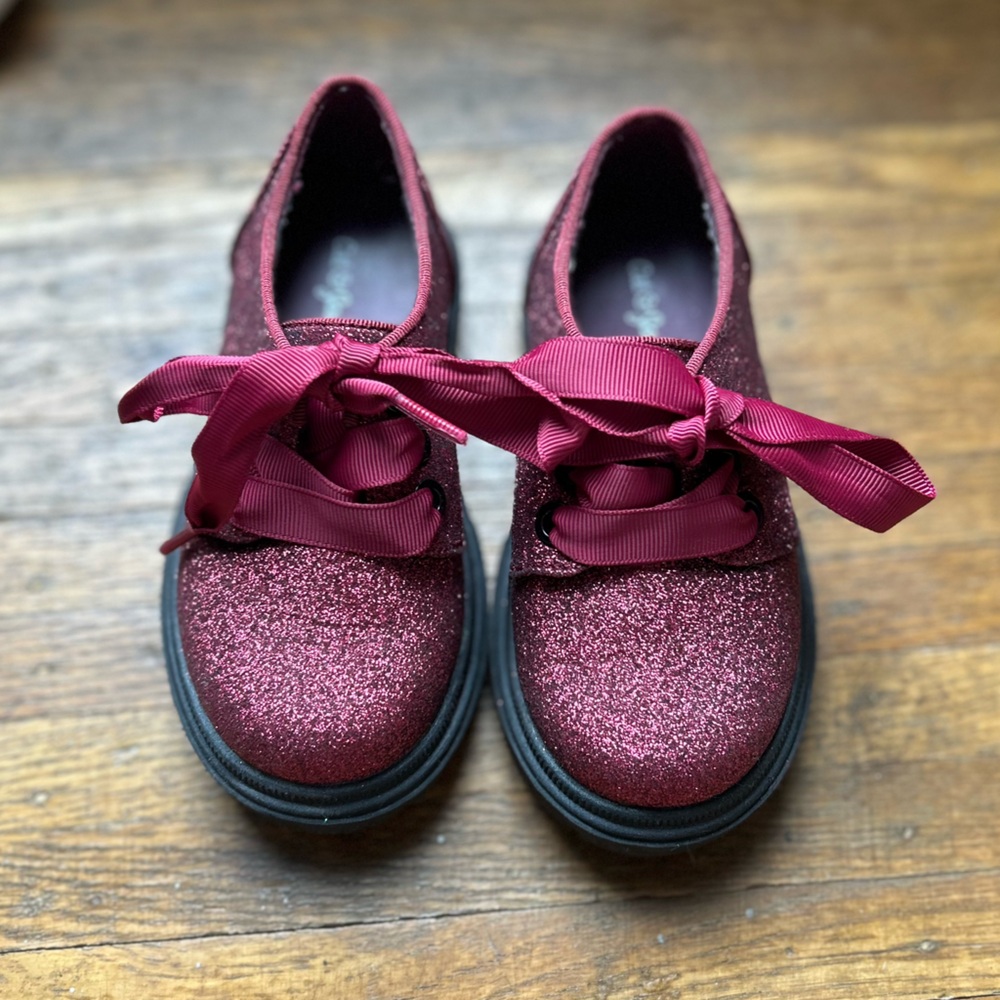 Cat & Jack Red Dress Shoes with Satin Bows